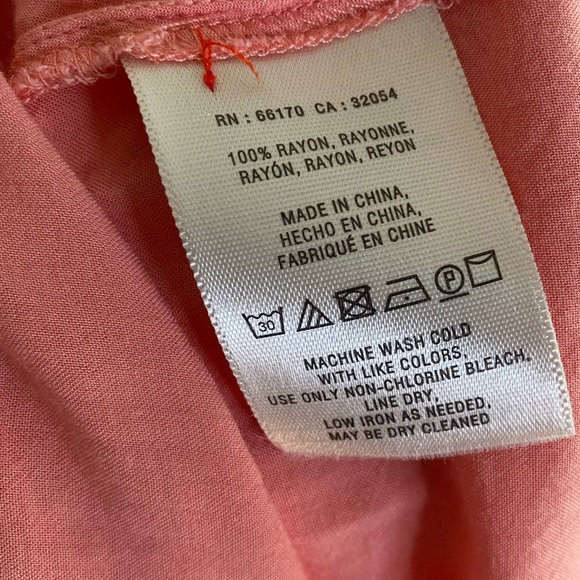 *DONATING SOON* Maeve | Size 2 orange/pink Laiken Henley Popover Top - Picture 6 of 7